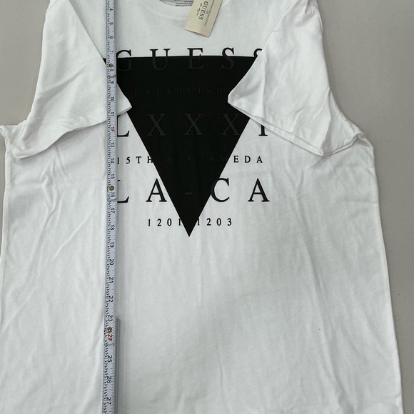 Guess Men's T-Shirt - White with Monogram Graphic - New - Size X Large New - Picture 4 of 7